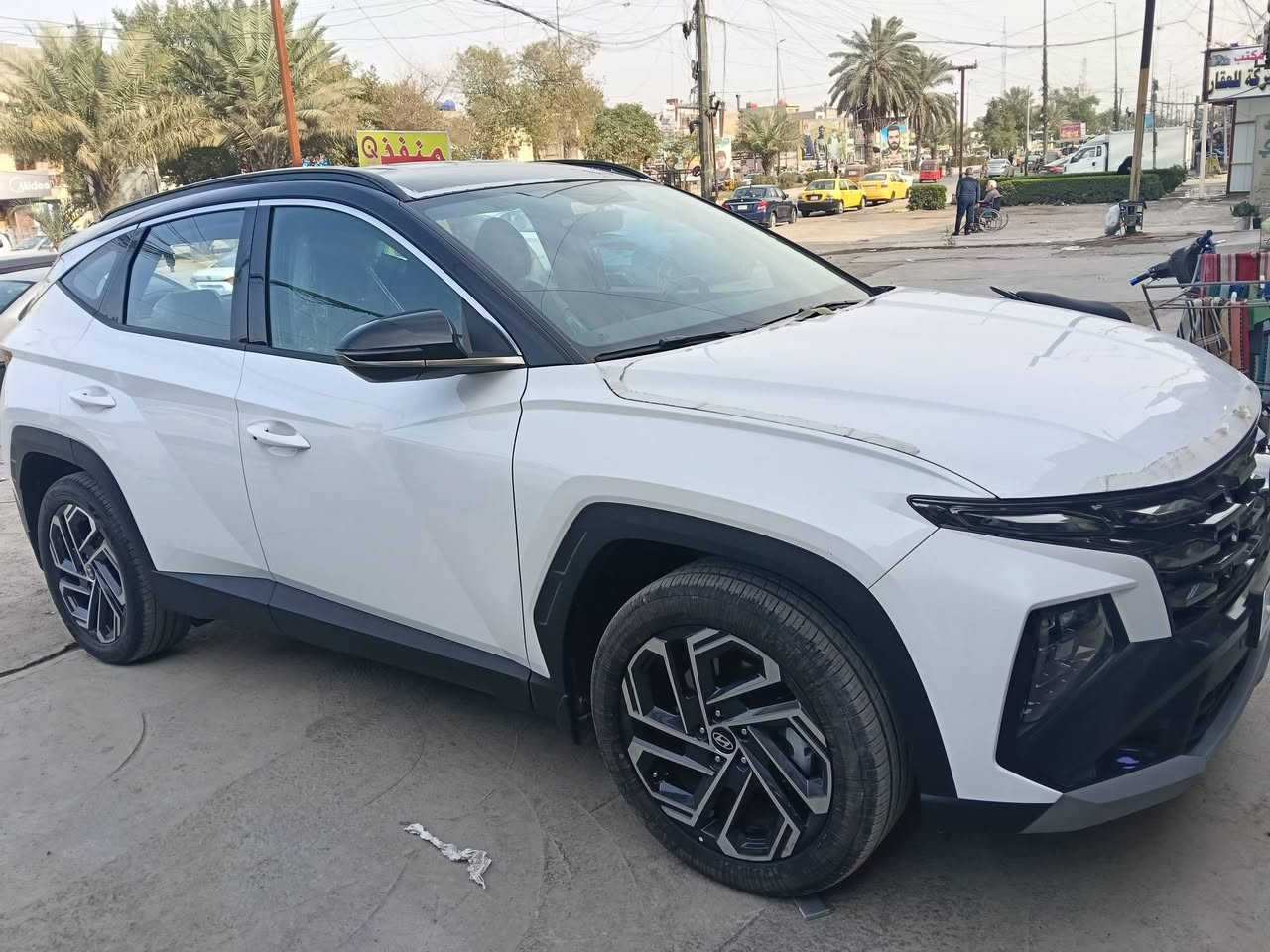 السلام عليكم توكسان 2025 تو كفاله عامه ماشيه 5000 السعر 235 ورقه مكاني البلديات رقمي ***********
