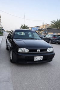 شباب كولف موديل 92 كلش نظيفه و جديده السياره    سنويه مشروع   محرك ٢٠٠...