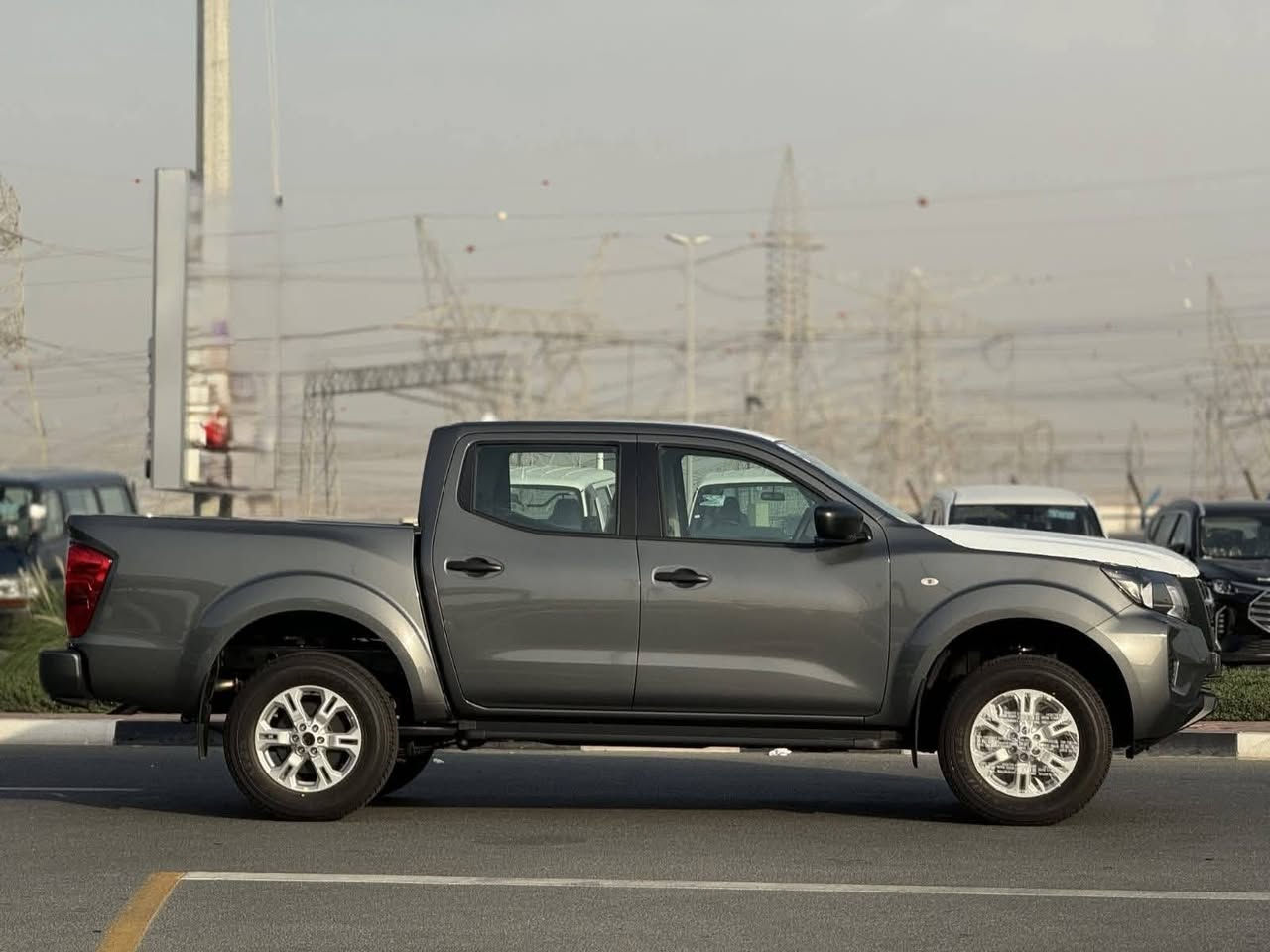 بيكم نيفارا 2023 كير عادي رقم اربيل جديد مميز هزه وفحص وسنوية جدد ماشية 10,000 كم حقيقي فور ويل قطعتين تبريد لاتزال في ارضيات الشركة السعر ٢٢٠ ورقة وبيها مجال صيانه دورية في الشركة للبيع او المراوس
مكان السيارة بغداد للتواصل ***********
