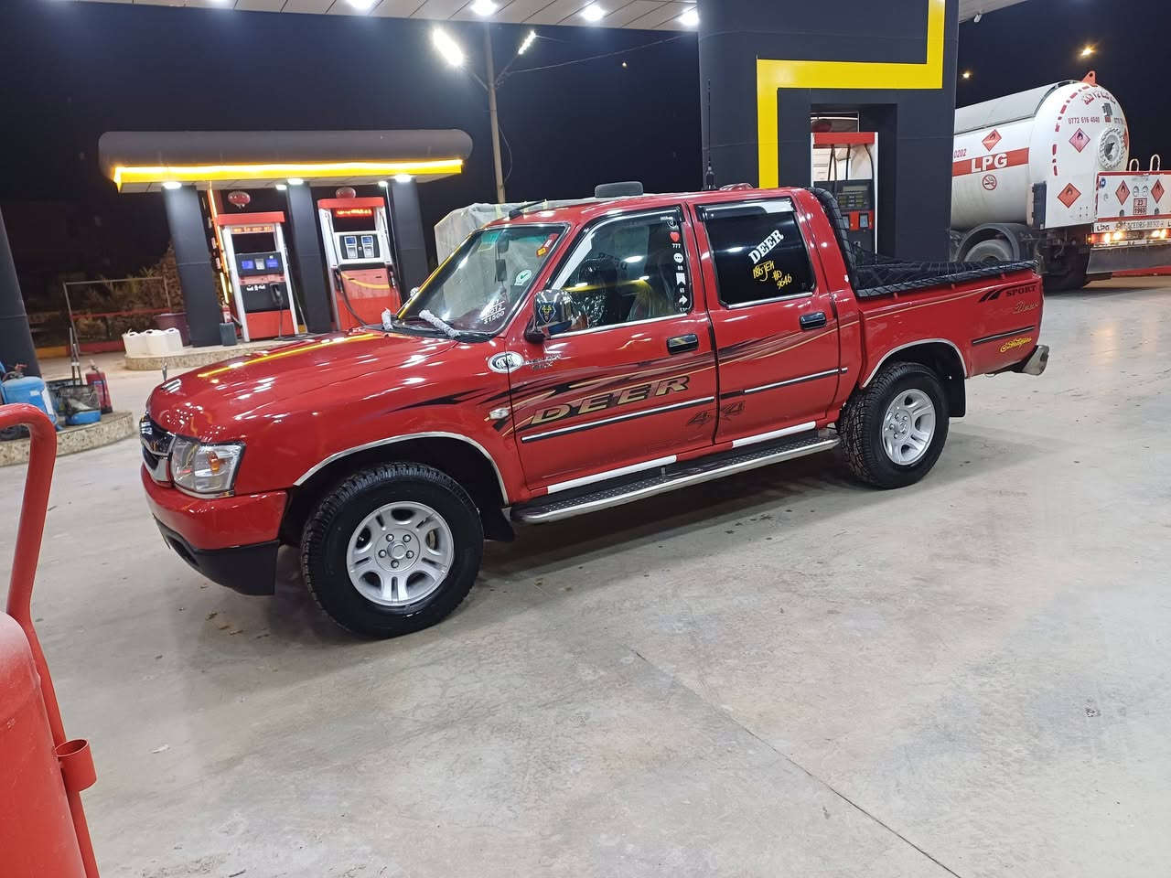 پــــیکاب  دێر    بەتامی  مــــــەرزیە   مــەنەڤێست  عسڵی   .گێڕ  مەکینە  ئەکسل  بەشەرت .دەعم وەرگەڕان بەشەرت  .ناوسور  جام کارەبا قڤڵ مەرکەزی  سویچ کۆنتڕۆڵ  .چوارتایەو  ویلی  لۆک .کارەبای  هەمووی بەشەرت   ...ماڵەکە  خۆی دیارە  لەڕەسمەکان  جوانتر   .....شوێن  حاجیاوا  ***********ڤایبەر  واتسئاپ ...کەمشتەری نیت  ماڵی جوانت   ناوێ   تیل  مەکە  گوڵم .جوابی کۆمێنت نایەمەوە
