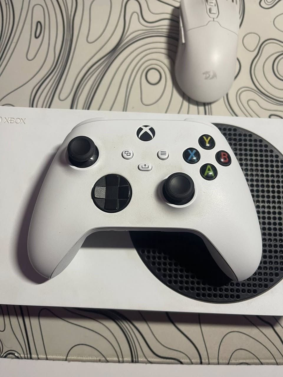 سلام عليكم
Xbox series S

ذاكرة 512

الجهاز جديد لك مستخدم شهر تقريبا

ما داخل اي صيانة

وية الجهاز شاحنة بطاريات

و بطاريات 2 

ال HDMI مالتة ما مفتوح

من الستيكر مال شركة

السعر 375 و بي مجال للطيبين

توصيل ما عدي

مكاني بغداد الغزالية

للاستفسار  ***********
