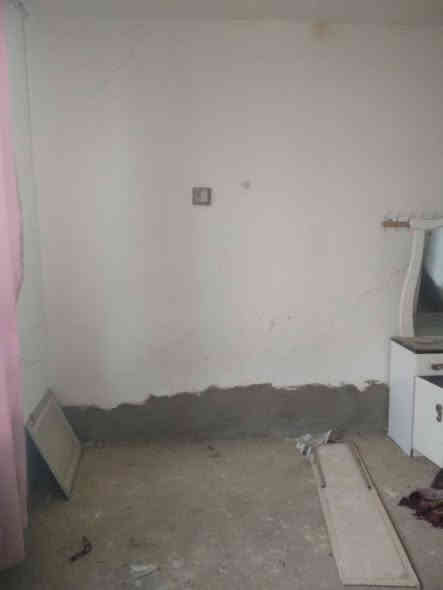 بيت للايجار
السلام عليكم ورحمة الله وبركاته 
يعلن مكتب ديياج للعقار 
عن وجود بيت للايجار 
المساحه 130متر
الموقع شارع 80 شارع الرابط بين 80وشارع 100خلف مدرس زهور بابل قرب شارع 100محيزم الثانيه 
البيت مقابيل ساحه 
لاستفسار اكثر مراجعه مكتب ديباج للعقار 
***********
*********** 
[مطلوب عائله نضفيه محترمه مع تحياتي للجميع]
