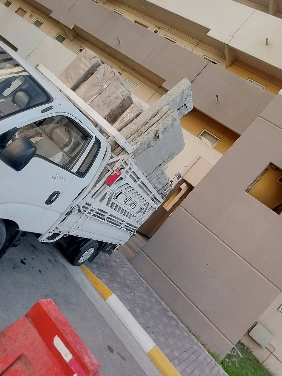 السلام عليكم🙋‍♂️ زبائننا الكرام
***********
*********** اتصال/ *يوجدلدينا كيا حمل لنقل الأثاث داخل وخارج بغداد وبسمايه وجميع المحافظات🌎🧿وبأسعار مناسبا 💸💸💸💸
***********اتصال/ ويانه كلشي سهل باذن الله ***********
 من نقل الاثاث العام 🌹والتحويلات من بيت💚الى بيت* اخر 🏘️ 💒🏯🏯🏯🏯🏯
ومن بغداد الى المحافظات او بالعكس
 توجد سيارات (كيا بنگو/🚛/) وكادر كامل من العمال الموهوبين في حمل الاثاث الاتصال على الرقام التالية ***********
         ***********
