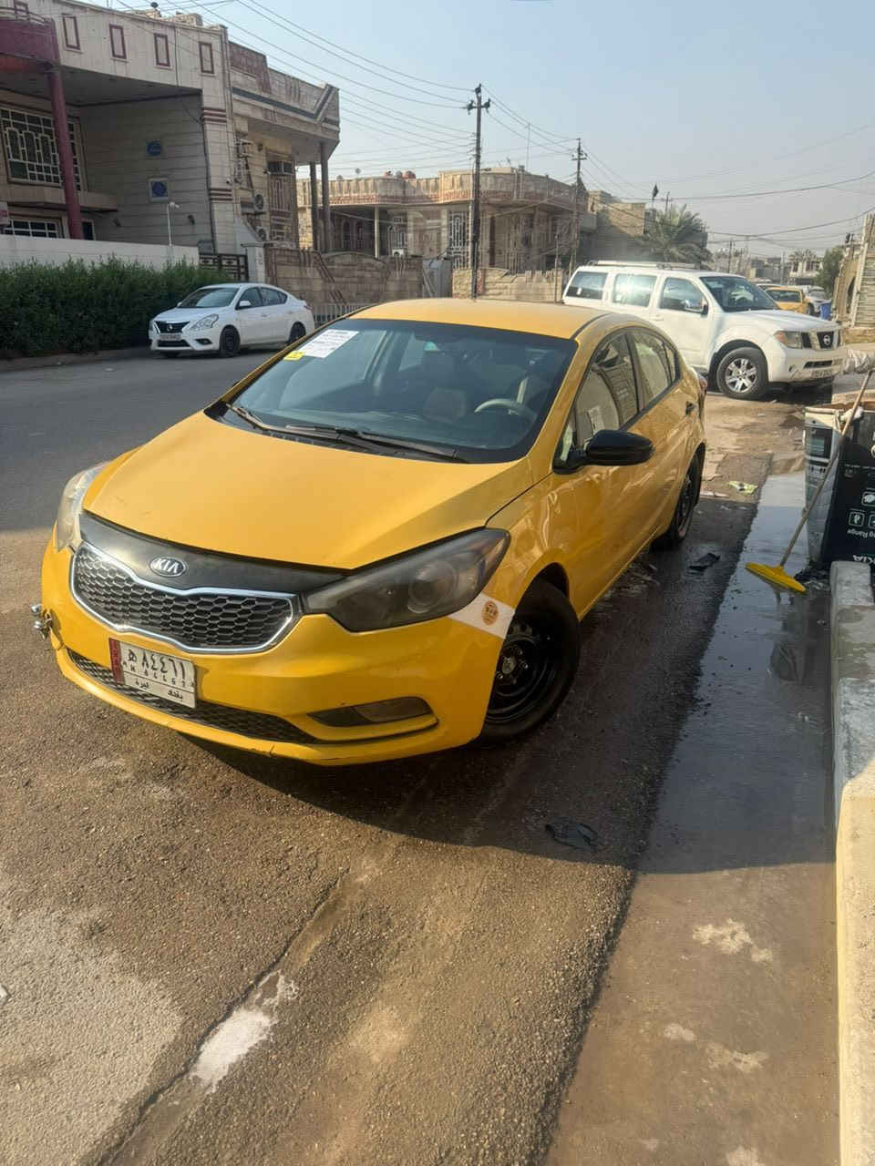كيا فورتي للبيع موديل ٢٠١٦ حادثها جاملغ امامي فقط محرك ١٨٠٠ دوش محرك وكير مكفولات من الفتح سياره مابيها معجون تبريد ثلج تدفئه شغاله تخم تاير سياره جاهزه للاخير السعر ١١٠ وبيها مجال مكان السياره بغداد البلديات ***********
