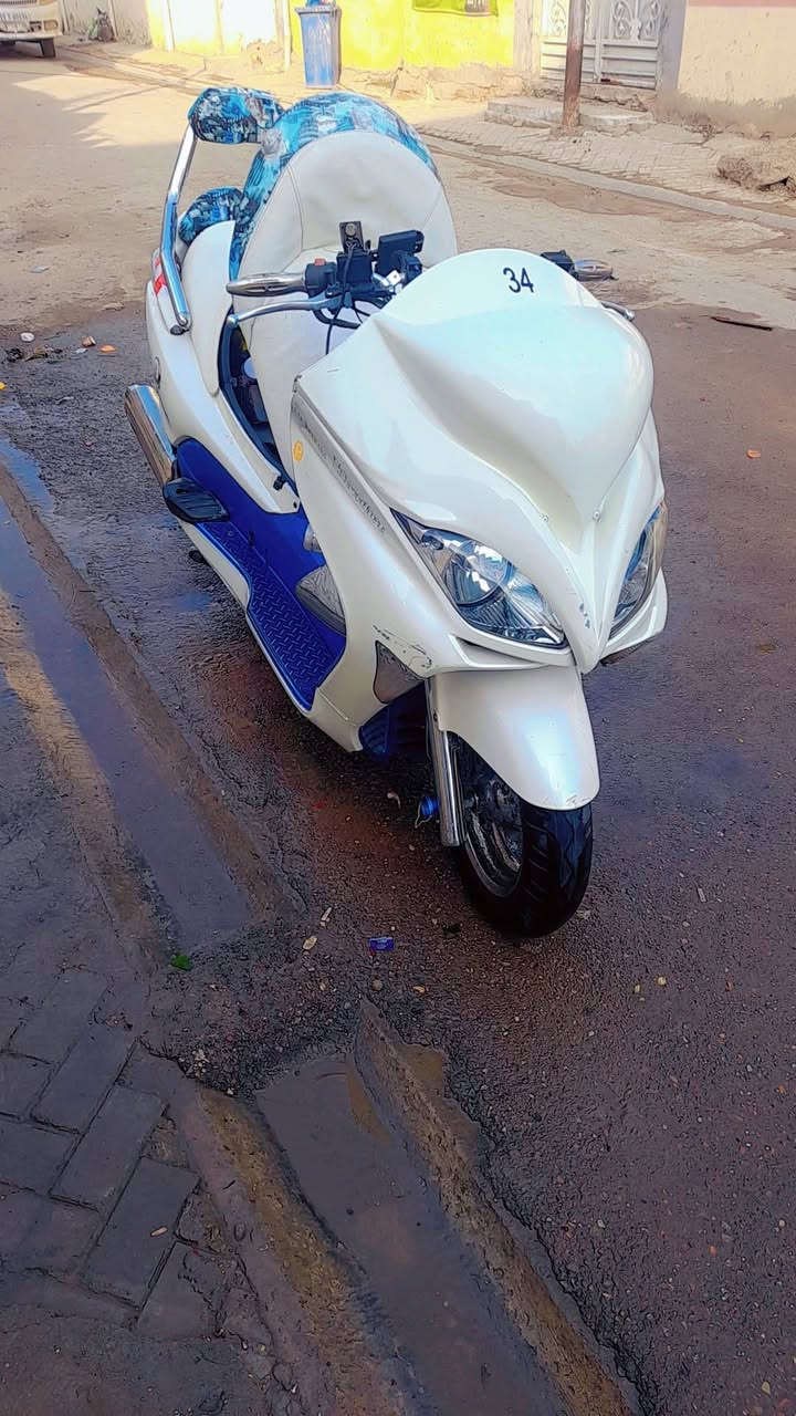 فورزه صفر 9 للبيع
مكينه خير من الله عميه بلاااااد كفاله صلنصه رياضي مزوووعه تزويد.   ماشيه  ٣٨ دراجه عليه ادامه كامله مامتعوبه كلش جديده 

يدات نيكل 

مري نيكل 

ويل كروم 

قبق ولفات نيكل 

قبق شوته نيكل 

دبلات نيكل 

مسجل وبلوتوث
ماسكة موبايل
تخم سماعات عدد4

نضام جي بي اس

دشبول لونين احمر وابيض ثلجي بكيفك تغير

شاحن موبايل 

حامل اكواب 

صلنصه رياضي 

لايت زنون لونين ابيض وصفر عالي ناصي دبل رماش 

دوشمه جديده

سبايدر خلفي 

سبايدر اضافي 

بك لايت كرستال 

لايت زرع بلمازده 

بيها 12 لد موزع على كل دراجه 

نكره سلف 

بريك امامي وخلفي بلمكان 

روووون واحد ونص ثابت السعر مليون المكام بغداد حي النصر التصال ***********
