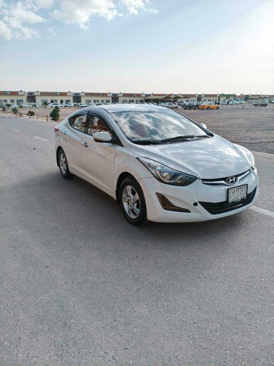 النترا مديل 2012 خليجي صبغ عام اثر تگشير بدون ضربه 
رقم بصرة السعر 90 وبيه مجال للشراي مكان السياره بصرة مطيحة ***********
