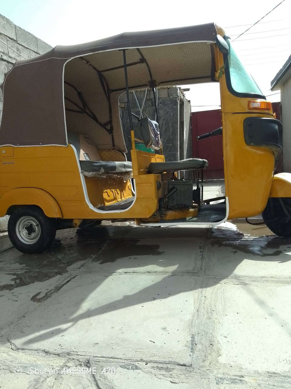 سلام عليكم تكتك اللبيع مديل 19شهر12وراق وكياله شاكر ابو المجر سعر 4850تكتك حلوه ما ذب عليه الف كبل الشارع شراي يتصل خاص ما جاوب ***********مكاني ميمونه
