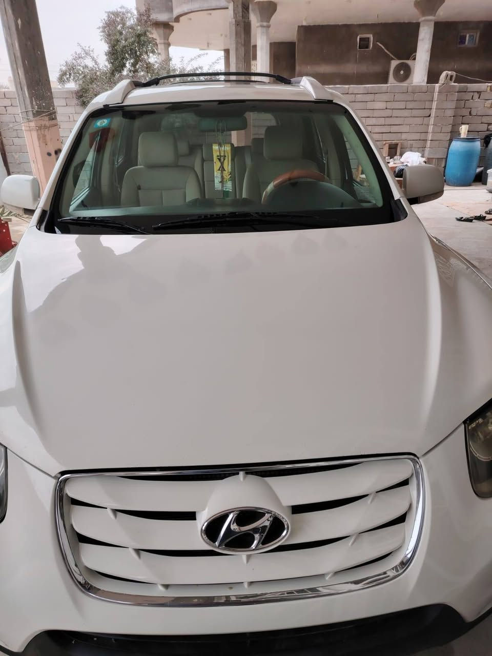 سلام عليكم  سنتافيه 
المديل / 2010/ وارد خليجي 
محرك / 6 / سلندر
***********
اي ستفسار اتصال عل رقم 
رجأن مكلف بنشر
