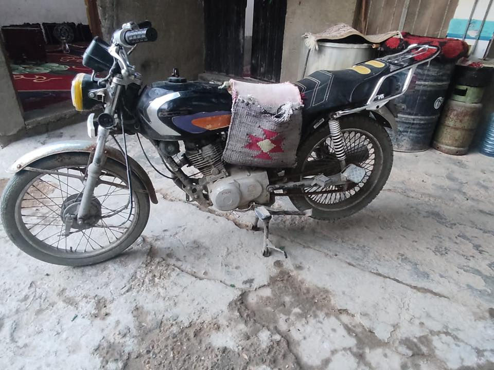 دراجه تايكر موديل٢١ اوراق
مكاتبه اسويلك بيه وين ماتريد 

سعره٣٥٠ مكاني الروضتين
***********
