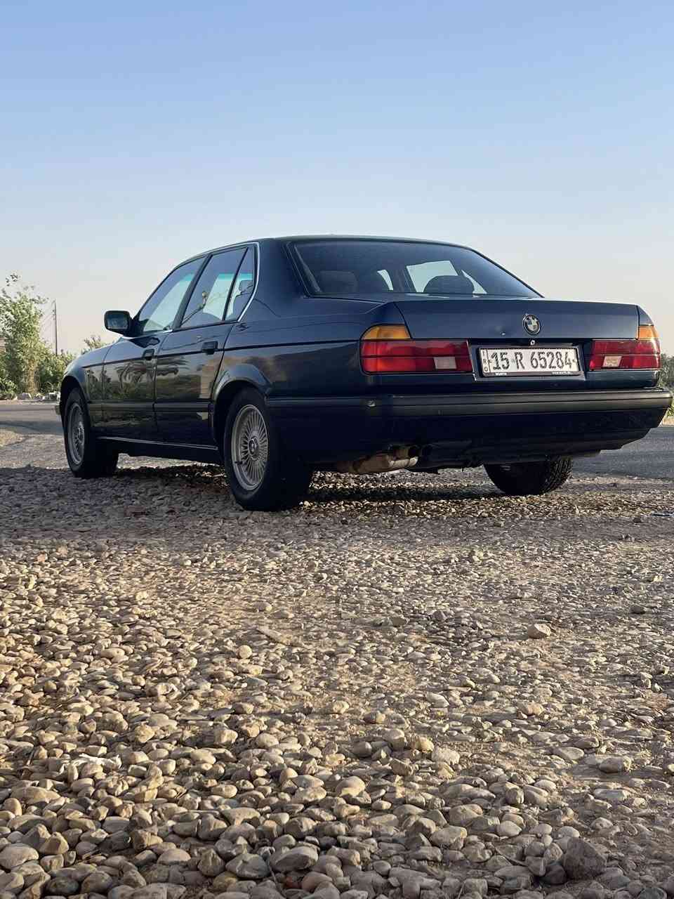 السلام عليكم
سيارة BMW/735
موديل 1989
سياره جاهزه 
كير مكينه 
حداديه ٧٥٪؜
فتحه 
رقم جديد تحويل مباشر
تبريد فول 
سياره شلعه ومعدل خير من الله 
العنوان/واسط الصويرة
السعر 55$ 
وبيهه مجال

الاستفسار
التواصل
***********
