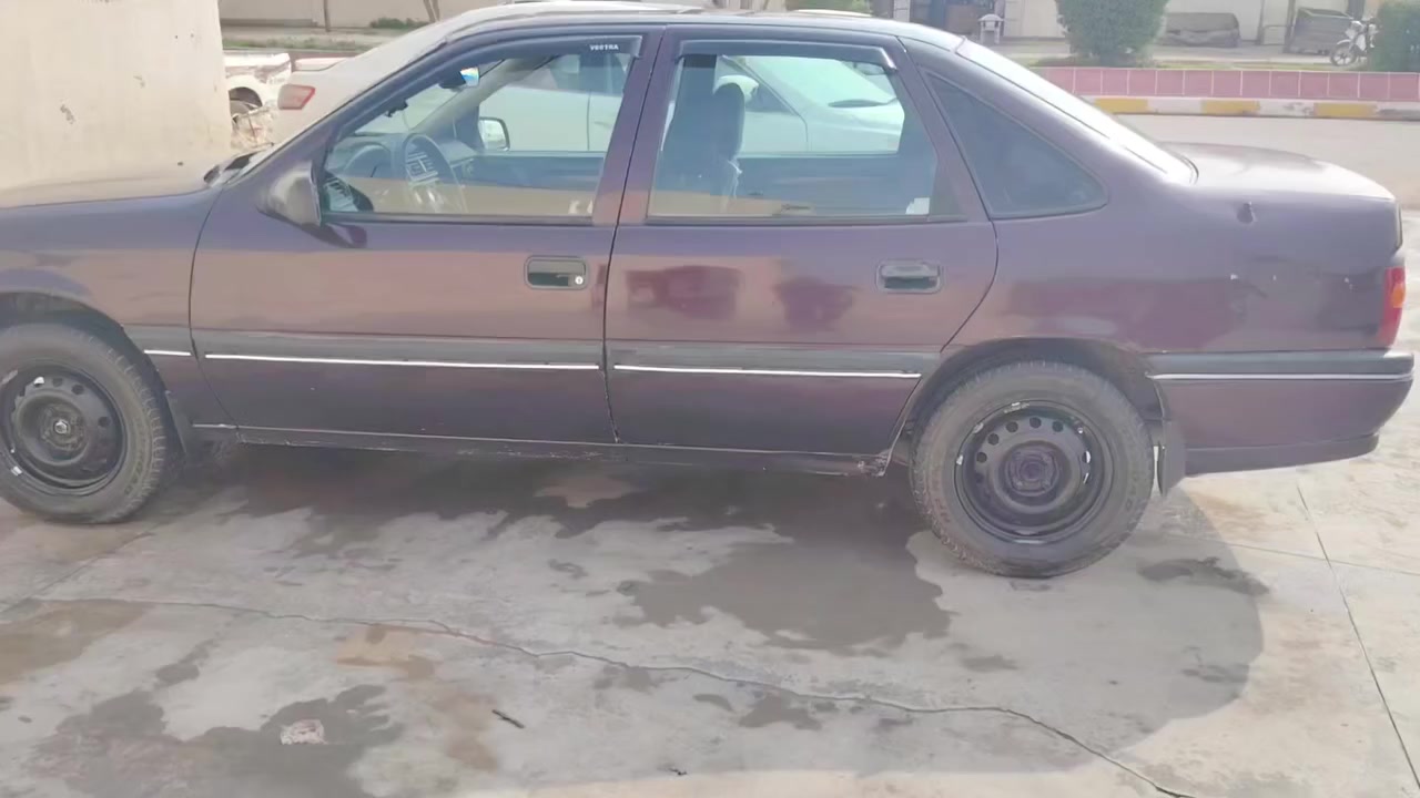 سلام عليكم اوبل فكتراه حجم 20رقم سنوي نهاية 2026دفتر بنزين موجود سياره مال بيت سعر 42وبي مجال العنوان ناحية سلما بيك الهاتف ***********
