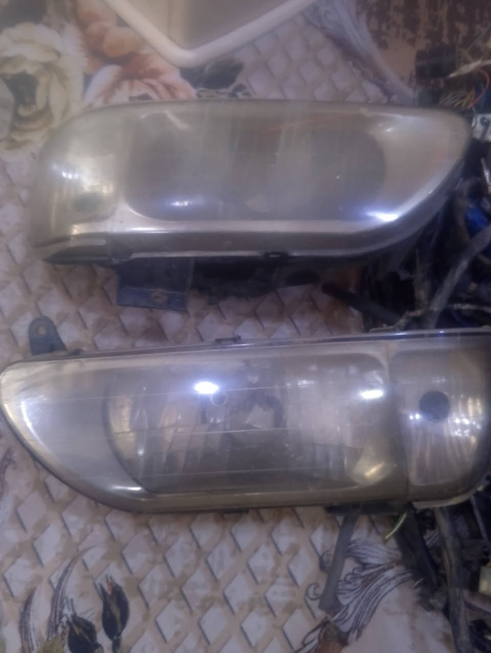 ضفيره سايبه ومازدات وعقل وجوزة وسكيورتي كلهن شلع 100 الف مكان بغداد ***********
