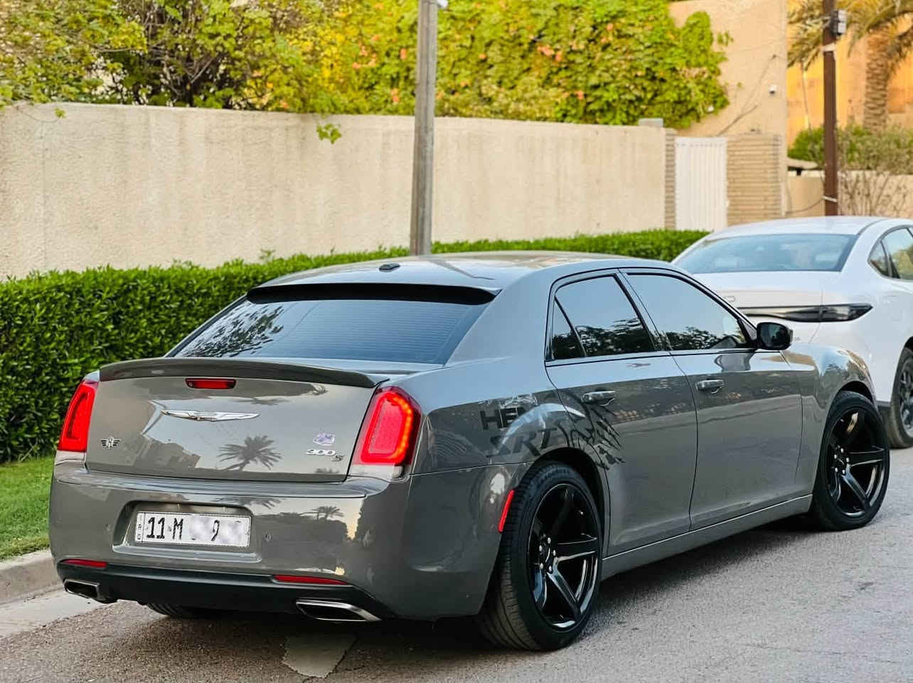 بيع مستعجل
اوباما 2019 S خليجية وكالة هارلم فول اعلى فئة

السعر 219 وبيها مجال رقم بغداد بسمي

مكاني بغداد *********** خاص مغلق

لسيارة خليجي وكالة بيها بلعراق صبغ جاملغين وبنيد

موصفات فول 1/1 ام الرادار
مكينة 5700 مكفولة 
ماشية 73
بانوراما 
رادار امامي 
تو ويل 
بصمة تشغيل
حساسات امامية
توقف ذاتي 
البريك مع البانزين تحكم كهرباء
كلاصات حار بارد 
بردة خلفية
رادار جانبي
دمام صوت
كير ماوس
شفتات استيرن
كشنات جلد 
كشنات كهرباء
دمامات صوت
تدفئة وتبريد امامي 
مانع انزلاق 
حساس خلفي
شاشه كبيره 
كامره دواره 
تحكمات استيرن.
