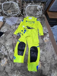 بدلة دراجات • كسّارات