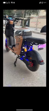 آر٩ • جوزي • أقل من شهرين