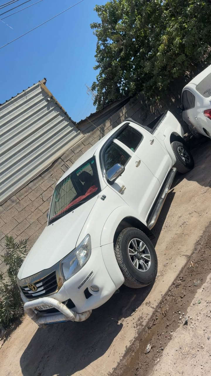 2013
سيد نهرؤ تؤماتيك بى سبوغ بى تحديل هاموو شتى به شرت 
هه رسيك سويجى بيلدى مايه أربيل, العراق


**إذا كنت صاحب هذا الإعلان وتريد حذفه لأي سبب، رجاءا أرسل رسالة إلى الدعم الفني**