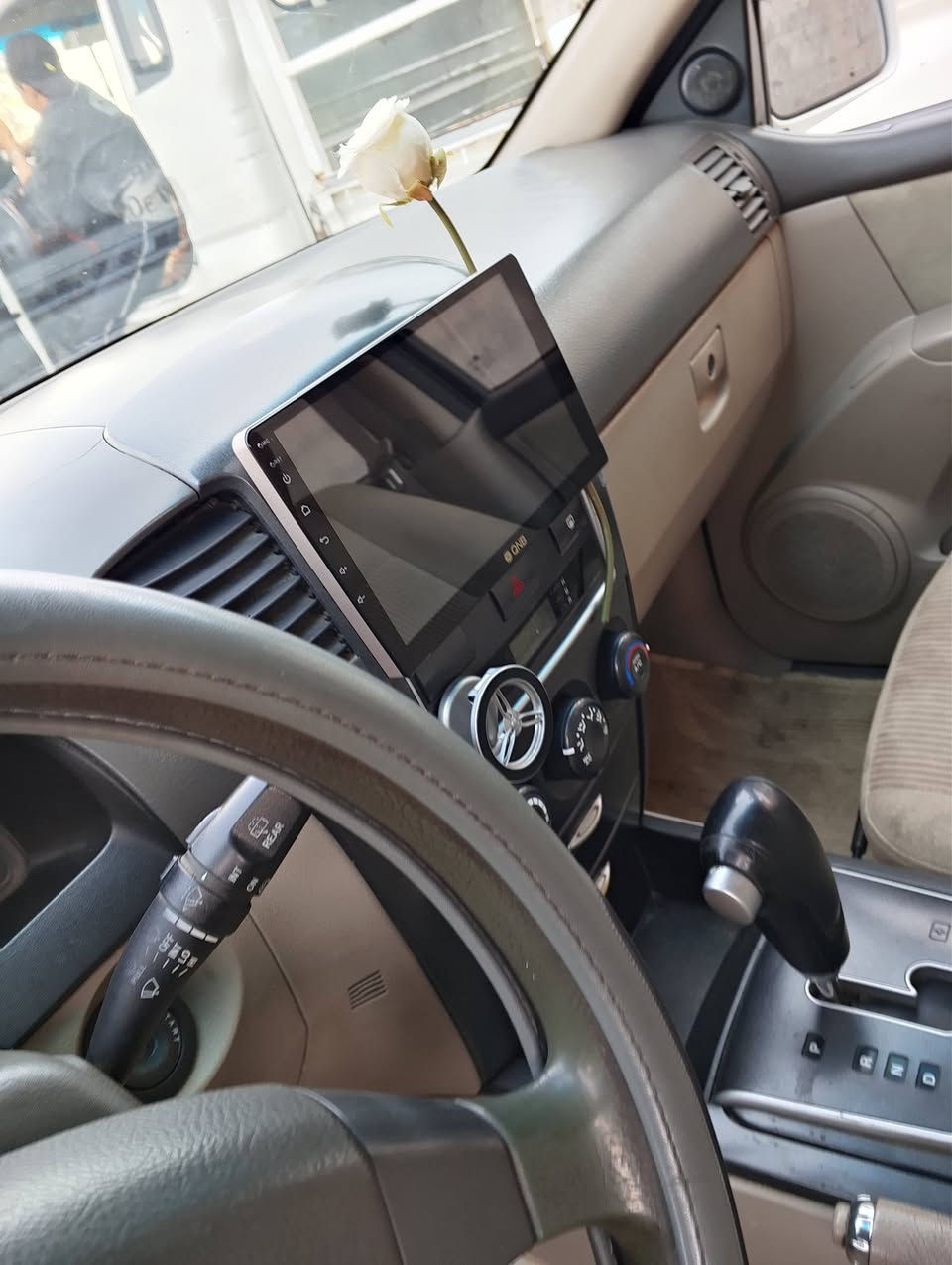 السلام عليكم اخوان رخصه المدير سياره كيا سورنتو للبيع سياره جاهزه من كل شيء بصره *********** سعر 125
