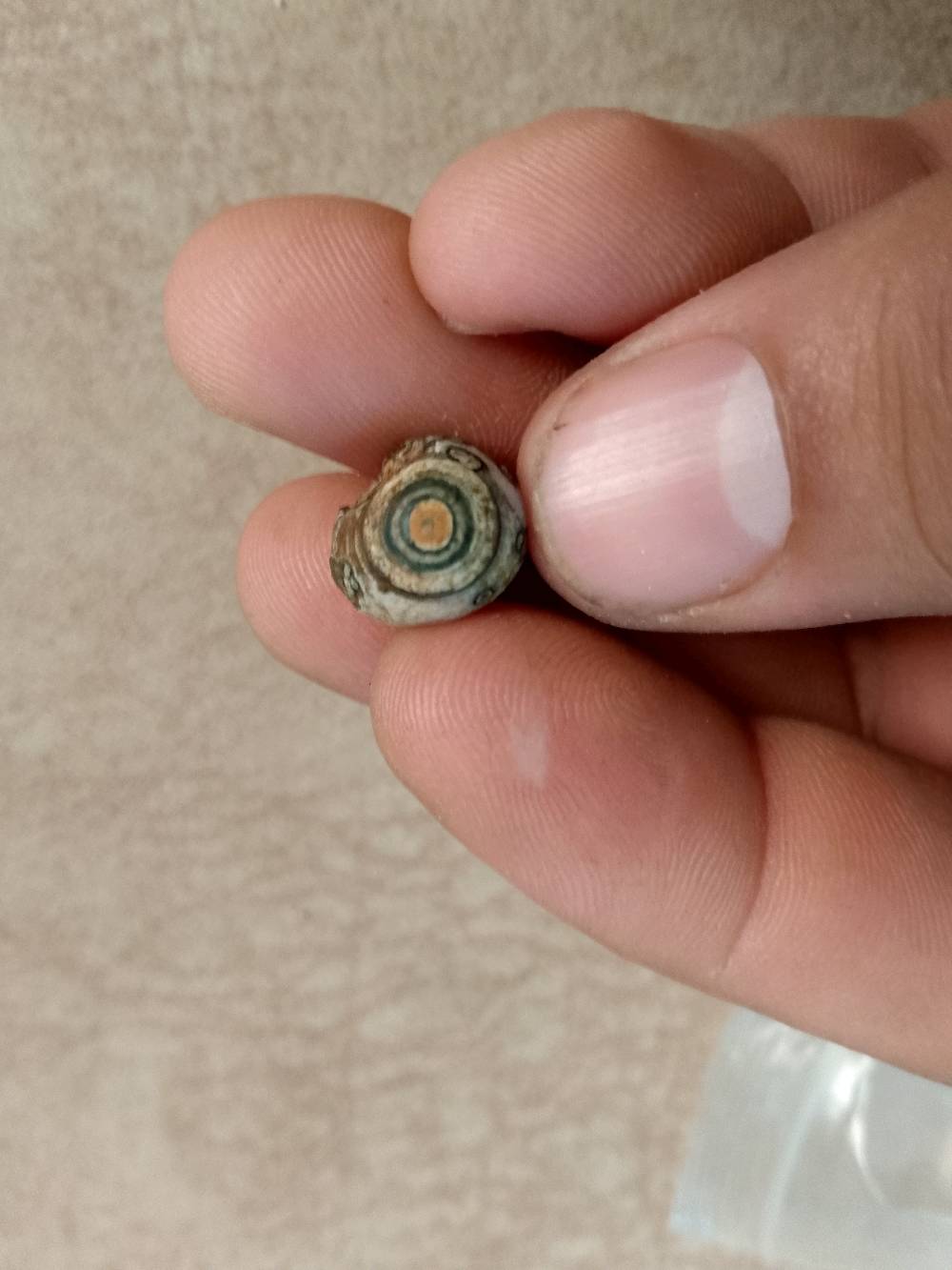 اسلام عليكم احجار للبيع كلمن وسعره بكاني مدينه الصدر 