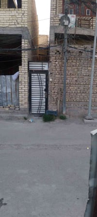 يوجد نص خلفي قرب جامع الجوادين لايجار او رهن لتواصل 07717452477