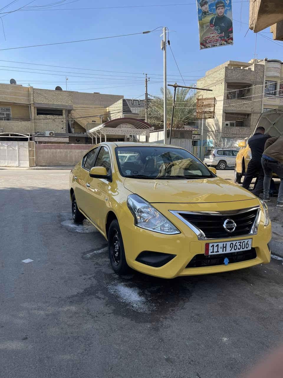 السلام عليكم
سني هندي مديل 2020
سياره كفاله عامه عده بارد شبر  بجاملغ الامامي والاهلال الخلفي 
عداها سياره مكفوله حتى من المعجون وسونار بيها 
جاهزه حداديه  اذاين محرك تخم تاير قبل شهر كله اصلي مدوشمه عام شاشه وكامره سياره بسمي هزه ورقم جدد 
مكاني بغداد 
سعرها 115 وبيها مجال قليل كلش 
سياره مال جناي ممتعوبه ابد تجي وتشوف بعينك 
*********** 
خاص مارد خابرني وتدلل
