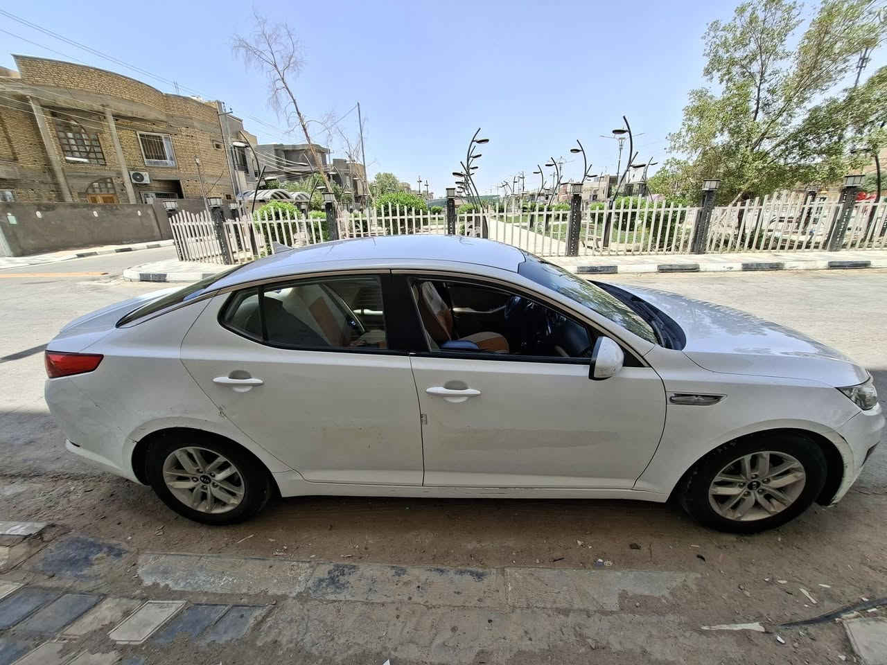 السلام عليكم
( للبيع)...
أوبتما موديل ٢٠١٤ خليجي كفالة من الحادث والتبديل بيهه رشه صبغ بجهة العبري بالباب بدون تبديل سنوية بأسمي رقم نكليزي .. مكاني ناصرية مركز


**إذا كنت صاحب هذا الإعلان وتريد حذفه لأي سبب، رجاءا أرسل رسالة إلى الدعم الفني**