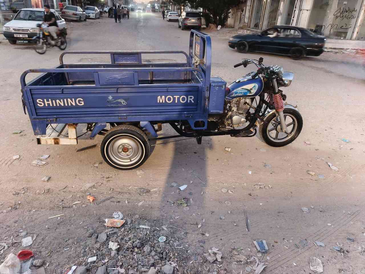 سلام عليكم للبيع موديل 23 رقم مكاني نجف حي النداء ***********
