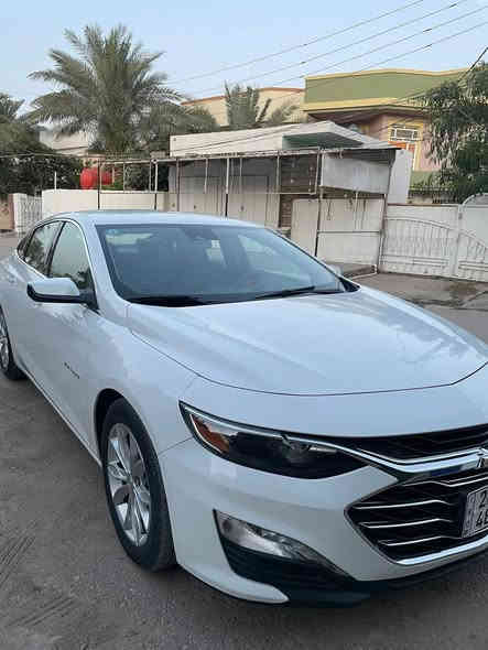 ماليبو ٢٢lt
فول عدا الفتحة 
كير محرك بشرط 
بجم كبس بجم كبس 
ايرباك برده فقط 
بيها قطع صبغ من امريكا 
ماشيه٩٠k
حادث خلفي 
تحويل مباشر 
هزة رقم جديد 
مكان ديالى 
***********
السعر ١١٠بيها مجال بسيط
