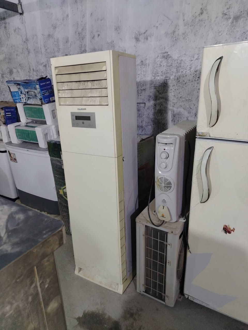 كلمن وسعره عنوان سماوه ام العصافير سايدين المجسر طريق المصلخ مجاور حسنيه ال زويد اكو توصيل سماوه والنواحي ***********
