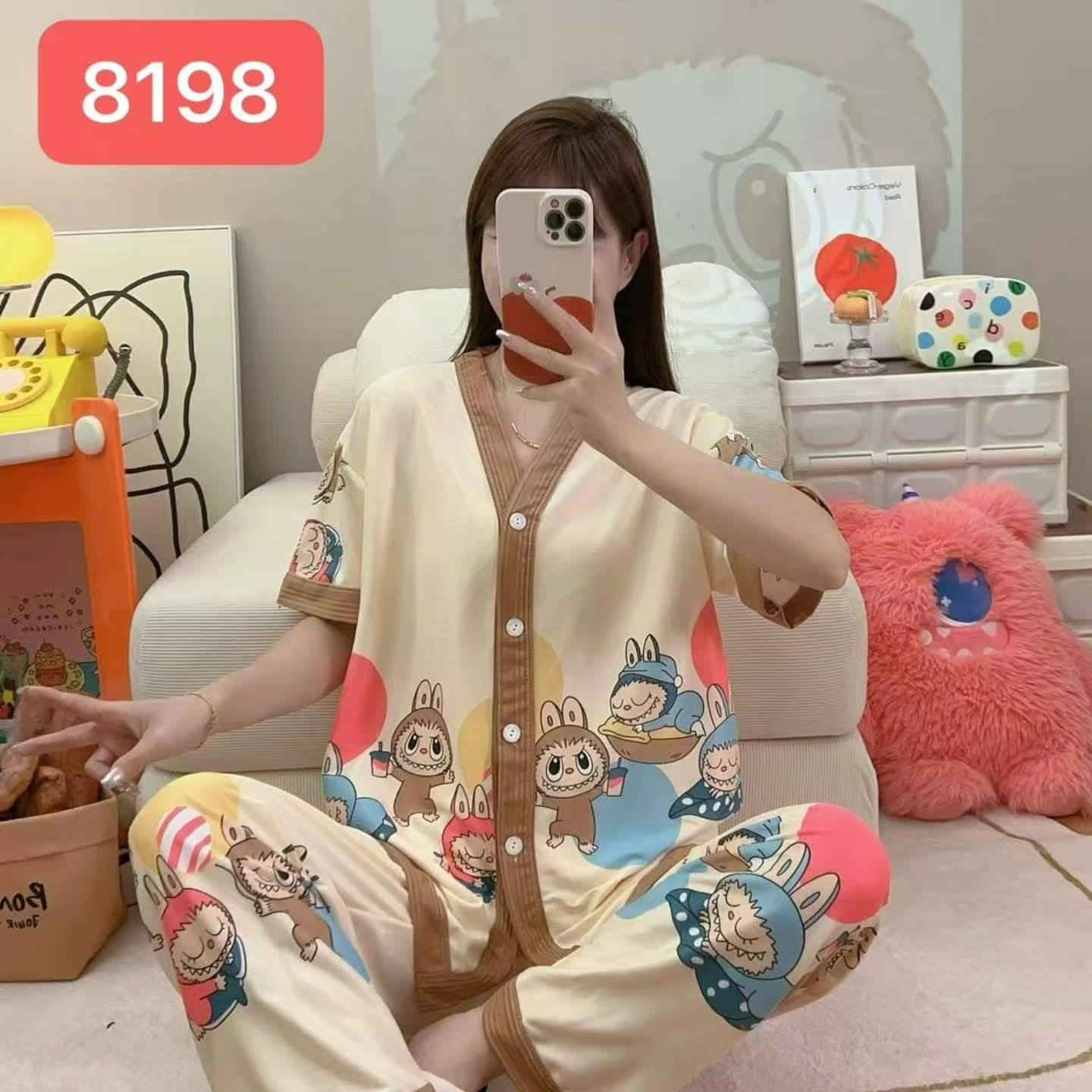 متوفر الان 📣📣🤩🤩
حلاوة الصيف وحلاوة بيجاماته الكيوت🥹♥️👇👇

#بيجامة نسائية وتمشي بنات امحير 🤗😍

الخامة خياااااال ومرييييحة 💯

#السعر  8000
 #المقاسات فري سايز

#العنوان خانقين شارع مصرف مجاور حاجه الف نور 
*********** يوجد توصيل جميع مناطق خانقين 🚦
