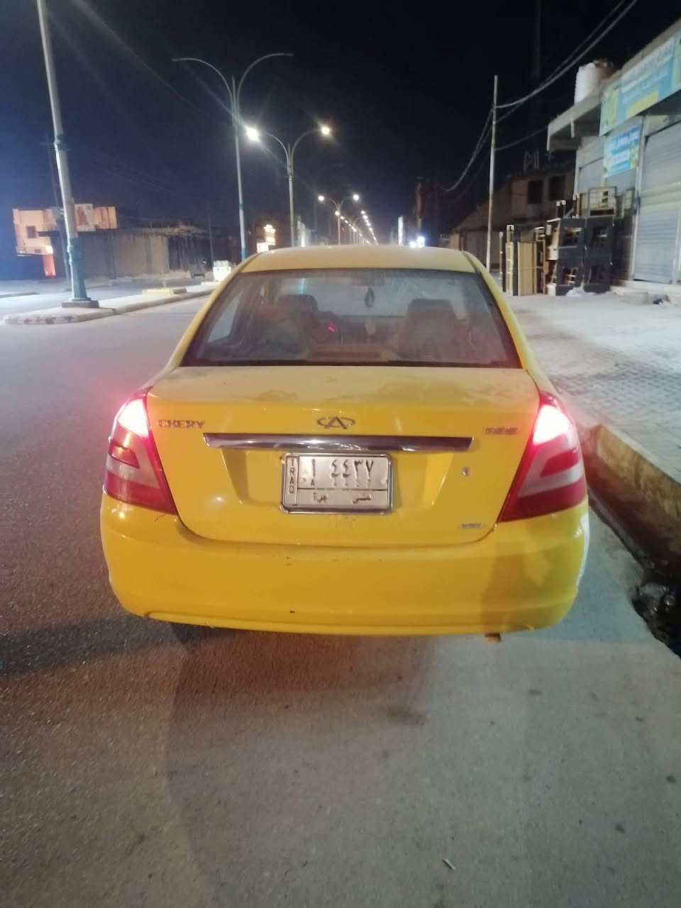 السلام عليكم  شيري اي فايف موديل 2013 السياره مال جناي سعرها 35 وبيه مجال السياره محوره كير ومكينه ياباني 
*********** صاحب السياره مكان السياره السماوه المركز
