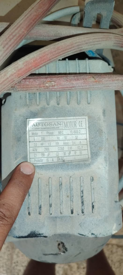 كمبريسر هواء للبيع حصانين نضيف حيل شغال  سعره ٤٧٥ بي مجال قليل عنوان تكريت شارع اربعين


**إذا كنت صاحب هذا الإعلان وتريد حذفه لأي سبب، رجاءا أرسل رسالة إلى الدعم الفني**