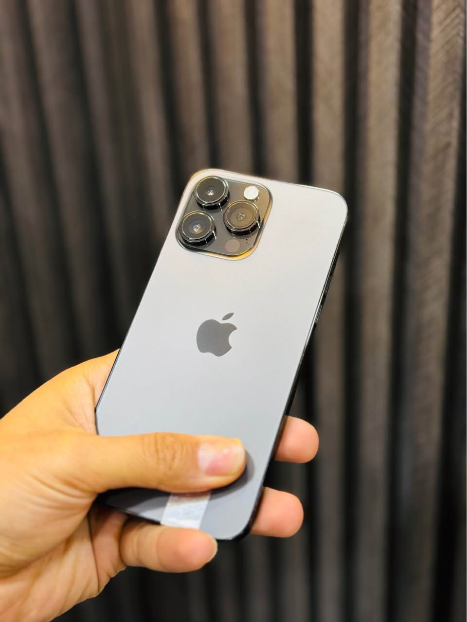 14 برو ماكس
256 
بطارية 🔋 85 
نظافة عالية 
ضمان 4 ايام من مركز المجتبى 
مكفول وغير داخل صيانه 
السعر 880 الف خصم 
توصيل 🚚 
كربلاء طويريج سوك المسكف 
مركز المجتبى كربلاء, العراق


**إذا كنت صاحب هذا الإعلان وتريد حذفه لأي سبب، رجاءا أرسل رسالة إلى الدعم الفني**