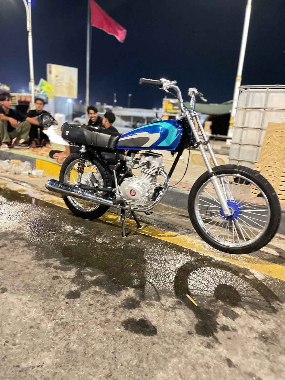 للبيع دراجه سكن سماوه متوازي علبيعتهه سعرهه350 وراق نامه 23 وكيل نوفل سعرهه ***********
