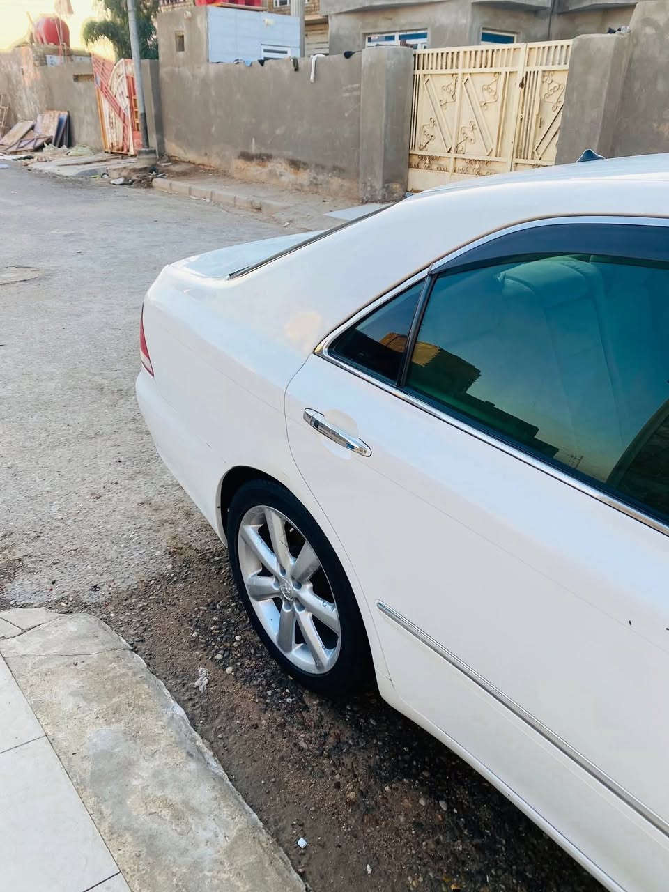 شاهينه أدوات دخول جديد  مكصوصه جنطه السياره جديده...  دواخل عسلي كشنات كهربائي ستيرن كهربائي كامره  شاصي 82..المحرك المرغوب متوئمه وكامله رقم انكليزي وسنويه  مطابق ع رقم الشاصي.. كير محرك مكفولات حداديه كهربائيات... جاهزه مال جناي...خمس بصمات  السعر 37 وبيه مجال..مكان السياره ميسان شراي يتصل***********
