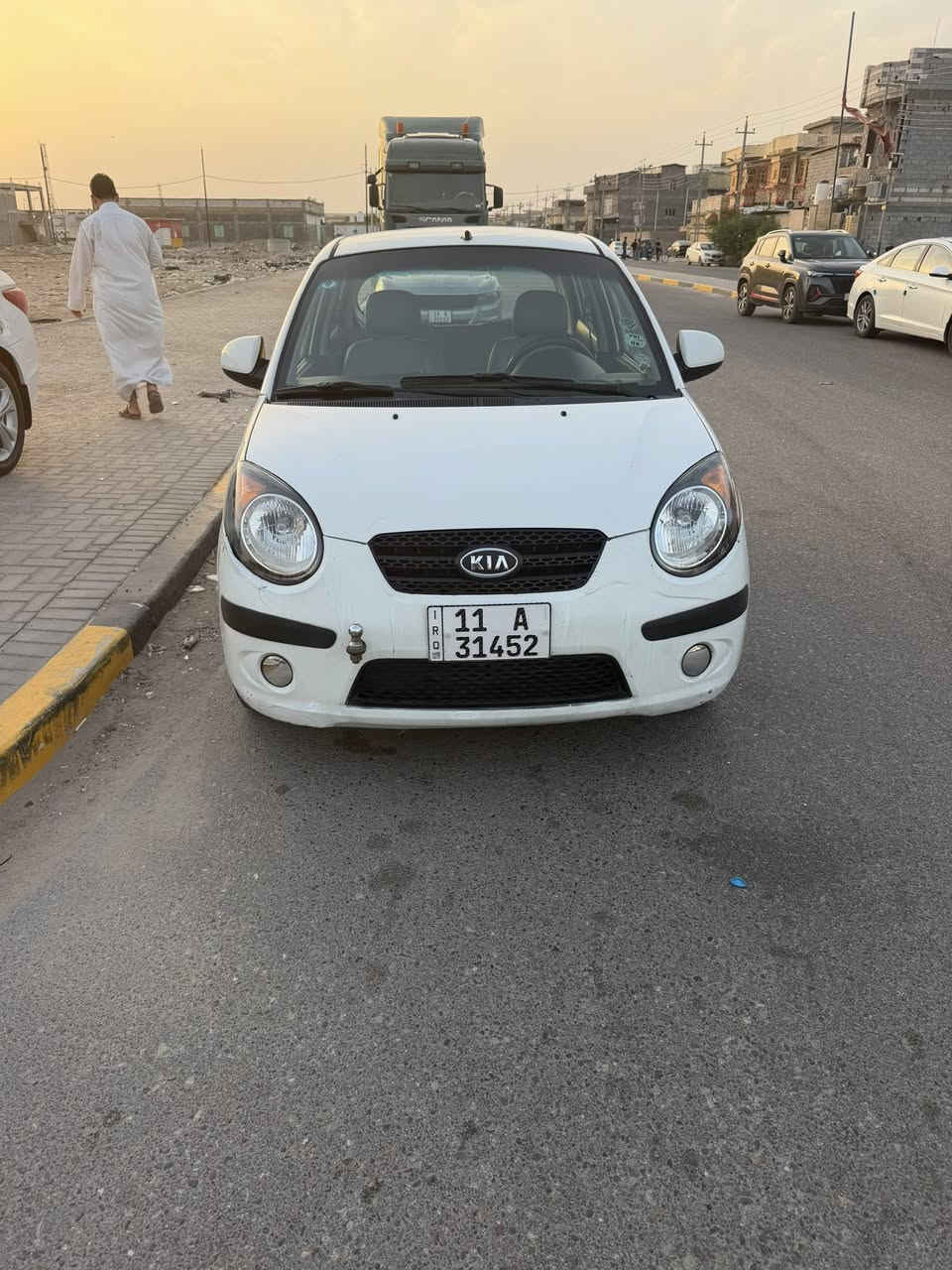 السلام عليكم مـטּ رخصة الادمن كير عادي كيا بيكانتو موديل 2009 رقم بغداد انكليزي بسمي السياره جاهزه برغي نقص مابيها كير ؏َـادييہ السعر 55 ورقه بيها مجال بسيط المكان بصره حي بغداد ***********

