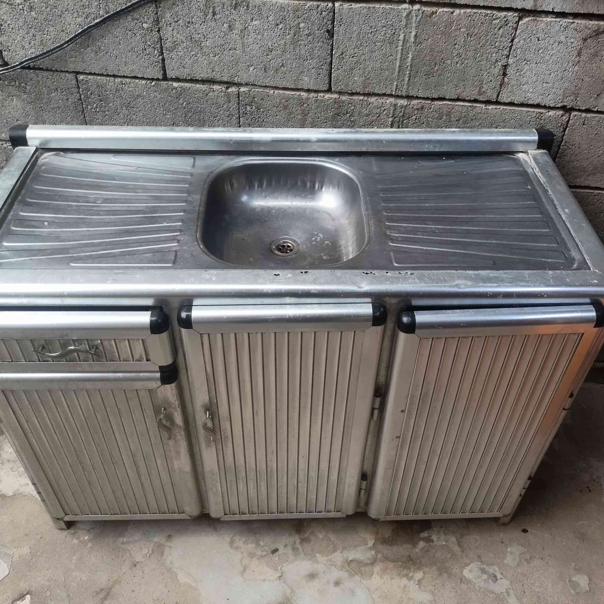 سنك للبيع السعر65
***********
