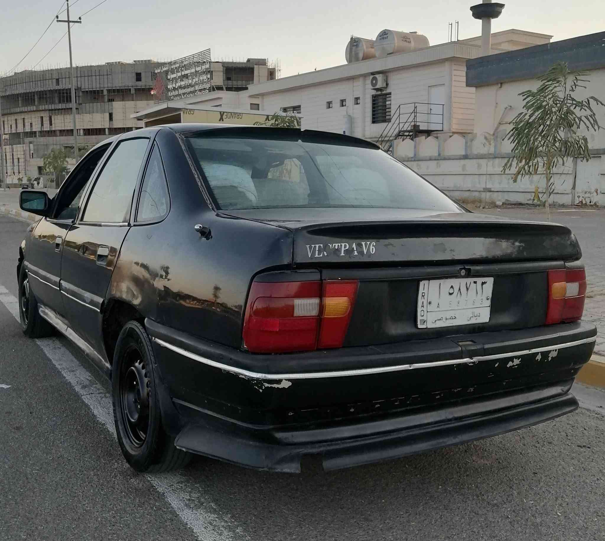 سيارة أوبل فكترا موديل 1990 سيارة جاهزة. كل عيب حجم 20 مابيها سيارة شرط گير ومحرك سيارة مابيها مصرف داخلها نضيف العنوان كركوك قادسيه السعر 18 وبيها مجال بسيط  الشراي يتصل ***********
