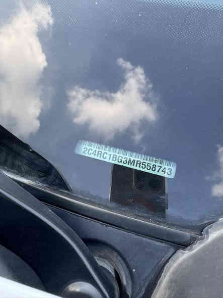 سلام عليكم 
باسفيكا لون سياره  منضومه غاز 80 لتر
ابيض بسمي 
مديل 21
بلا حادث  
بلا يرباك
مي داخل السياره 
لا عطل ولا اي حاجه 
من السياره لايحه المي 
تقرير السياره تسير و تعمل 
و مي مطر داخل السياره 
نسبه كلش قليله و السياره 
خير من الله اي خلل ما بيه 
صدر قبل 15 يوم كله 
جديد باتري تخم تاير كله جديد 
السياره بسمي 
السياره 6 سلندر 
سبعه راكب 
مكاني مجمع بسمايه 
4 كامرات 
خزن ميموري 
تحكمات فول 
حساسات امامي خلفي و جانبي 
رادار امامي خلفي 
فول عده الفتحه 
سعره 235 و بيه مجال
 سياره كلش جديده 
بيه صبغ بالجاملغ الأمامي
 بلا معجون فوك من الهلال كلش بصيط
ماشيه 58 حقيقي
***********
