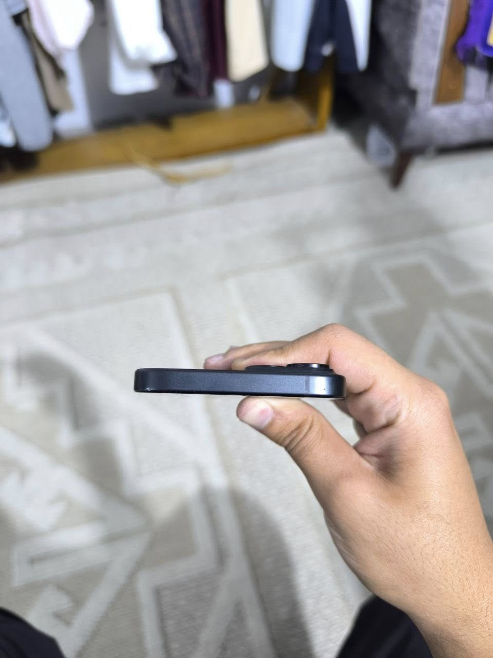 ايفون15
الجهاز نضيف كلش ما مفتوح بطارية٨٩ 
ملحقات: كيبل USB-C أصلي، الكارتونة 
مكاني بغداد 
السعر725


**إذا كنت صاحب هذا الإعلان وتريد حذفه لأي سبب، رجاءا أرسل رسالة إلى الدعم الفني**