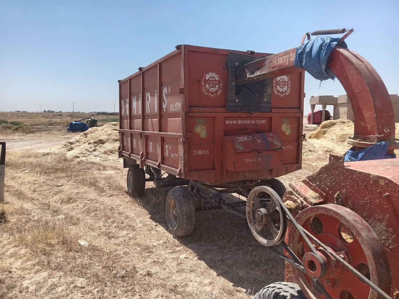 للبيع دكاكه وعربانه تركيات هارمك السعر والاستفسار ***********

