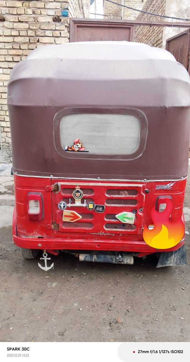 موديل 18 للبيع ولا تبخير ولا تنقيص توك توك جاهزه للشارع بغداد مكان الشعب السعر اربع ملايين ونص قفل الاتصال على الواتساب ***********
