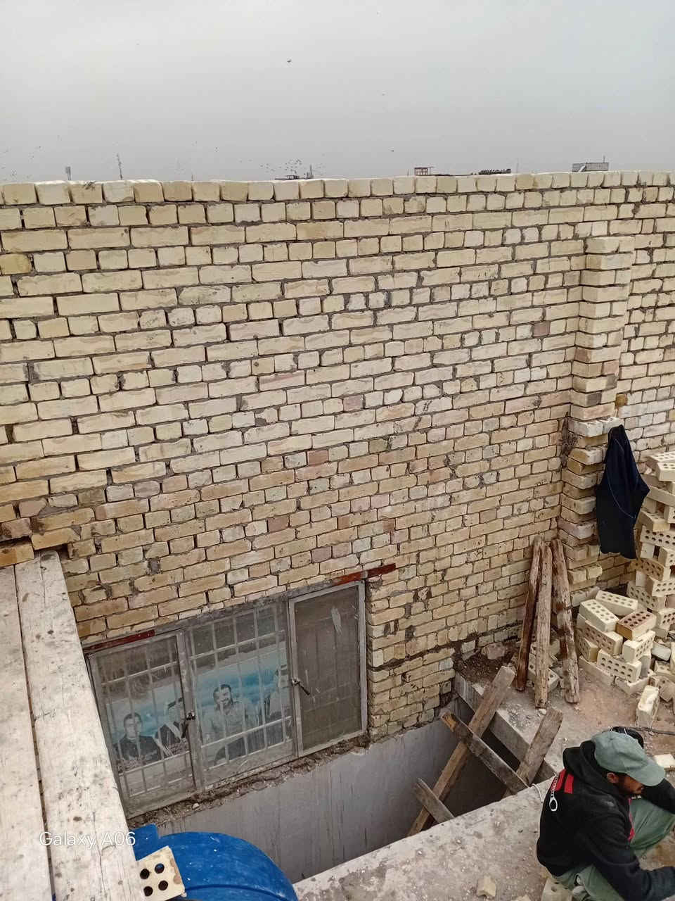 كادر بناء مصرى درجه  أوله استلام مهندس مقيم بغداد الجديده اشتغل علي الدبل وقطعي وكل شي رقمي بي واتساب ***********
