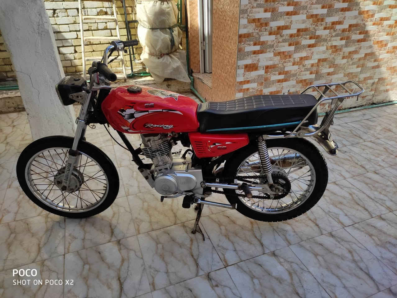 السلام عليكم للبيع نامه وراق ستنساخ بس لاصليات ضايعه شاصيهه 15 مكينه وغراض اصلي شلامجه 25 مكينه جديده ضفيره بيهه ولايت شغال كل نقص مابيهه معلومات يمك بل منشور وصور يمك شراي يخابر خاص ماجاوب *********** اسعر 450
