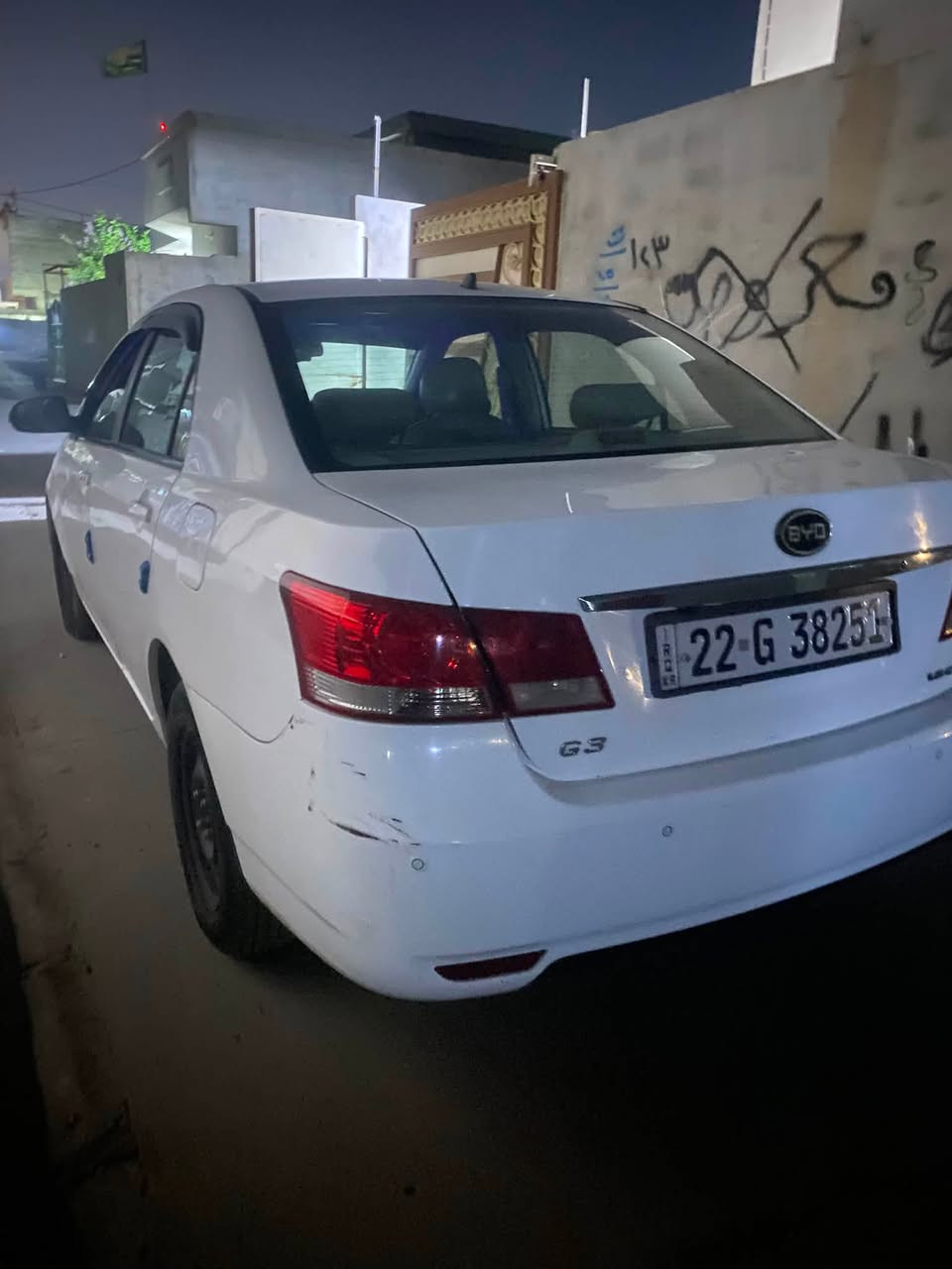 سلام عليكم BYD G3 موديل 2014 كير توماتيك ومحرك شرط بلادي ممحور  تبريد شغال رقم اربيل مسطره هزه جديده سنويه ساقطه تحويل مباشر مكان السياره موصل  الرقم ***********
