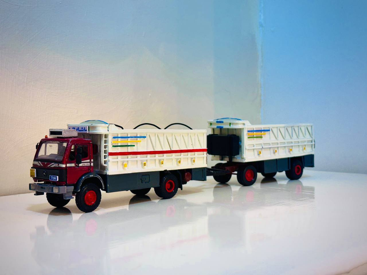 السلام عليكم احبتي...رمضان كريم عليكم

يكلك البخت يضعف ومايموت ...

آخر ماتم التعديل عليه وليس الاخير 
تم بناء نموذج مرسيدس البي كرواتي حجم ١/٤٣
شركة nzj
بدي حمل عراقي قاطره ومقطوره
 مشاهده ممتعه ....🌺🌺🌺


**إذا كنت صاحب هذا الإعلان وتريد حذفه لأي سبب، رجاءا أرسل رسالة إلى الدعم الفني**