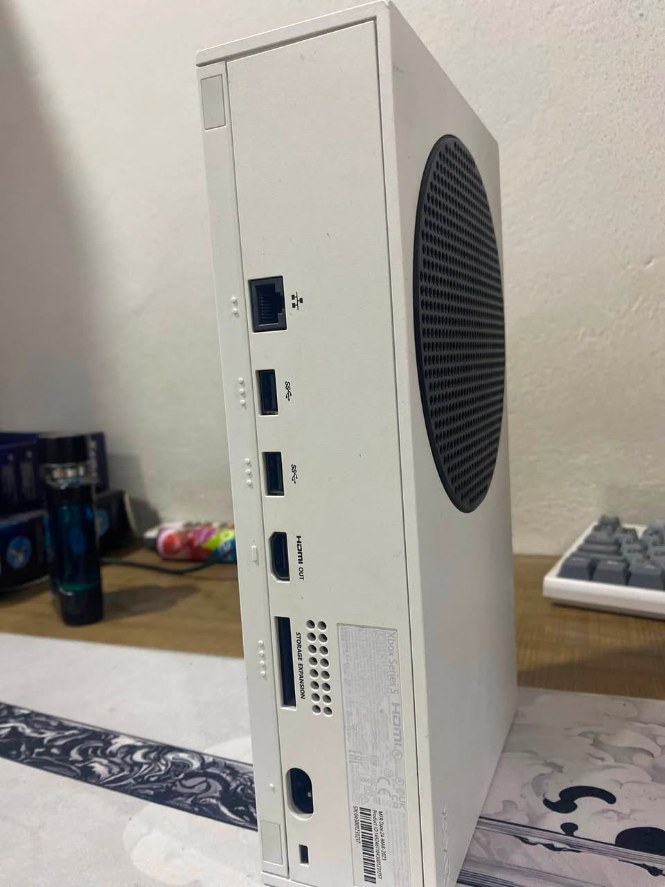 🔥 للبيع Xbox Series S 512GB 🔥
جهاز نظيف جداً، إصدار 2024، استخدام خفيف وبدون أي أعطال أو مشاكل.

✅ ذاكرة 512GB SSD
✅ كامل الملحقات الأصلية
✅ يد أصلية + جميع الكيبلات
✅ جاهز للفحص والتجربة
❌ الكارتون غير موجود

الجهاز بحالة ممتازة ويشتغل بكفاءة عالية، مناسب للألعاب الأونلاين والأوفلاين.

 📩 
واتساب فيسبوك
للتواصل (***********)
