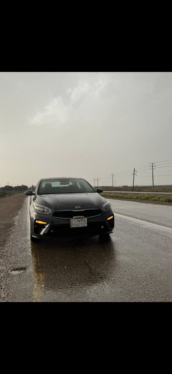 السلام عليكم
سياره فورتي معوقين موديل 2021

المكينه 2000دوش 

نص فول المواصفات المعروفه 

كلين السياره ما بيهه اي ضربه 

وبيهه نسبه غرق قليله 

السياره مكانهه حي الجامعي 

ماشيه61

سعرهه 123 وبيهه مجال بسيط

***********
