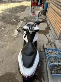 دراجه بي سي اكس حجم 150ماشيه 5000السعر 17 07714259500