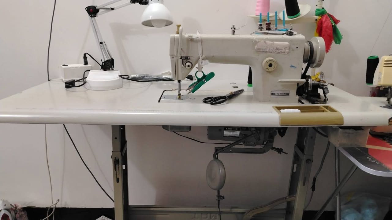 السلام عليكم مكينه برذر للبيع مكاني نجف حي النداء السعر 200وبيها مجال بسيط


**إذا كنت صاحب هذا الإعلان وتريد حذفه لأي سبب، رجاءا أرسل رسالة إلى الدعم الفني**