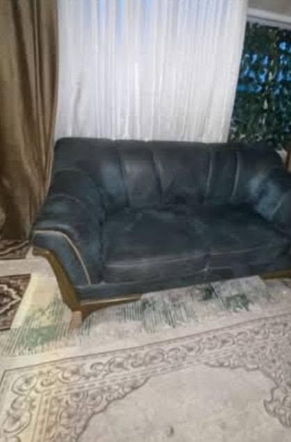 السلام عليكم طخم سبع مقاعد تركي نضافه 95المكان الزعفرانيه السعر 350وبي مجال فليل


**إذا كنت صاحب هذا الإعلان وتريد حذفه لأي سبب، رجاءا أرسل رسالة إلى الدعم الفني**